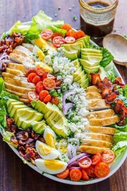 La ensalada que deshincha el vientre y quema grasas