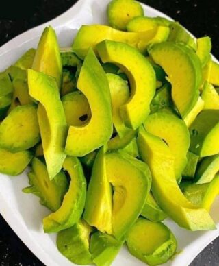 Médicos revelan que comer aguacate provoca… ver más
