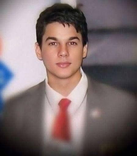 Adivina quién: Es un tipo muy famoso estos días 🤯😱🤯😱, y no es 😯… Ver más ⬇️